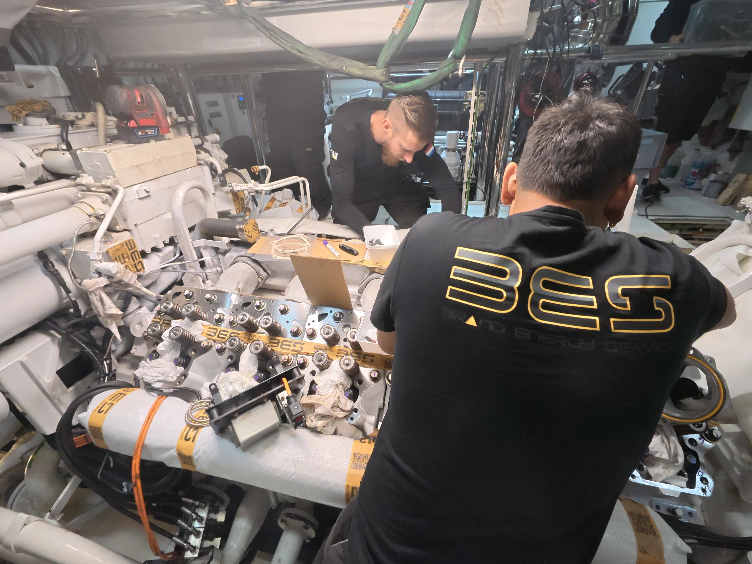 CATERPILLAR Service Excellence